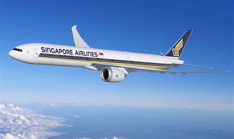 Singapore Airlines signs $2.8B order for 22 GE9X engines.